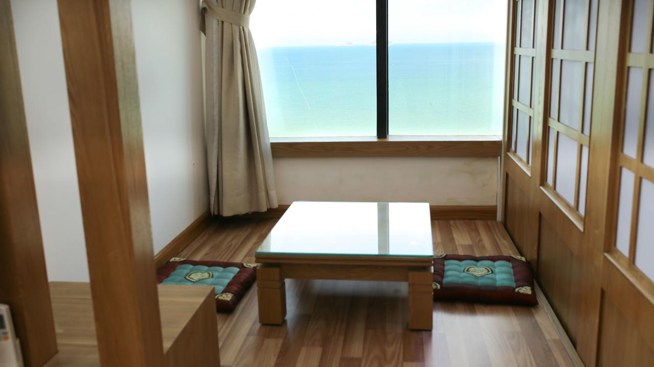 Gold Ocean Apartment Nha Trang Esterno foto