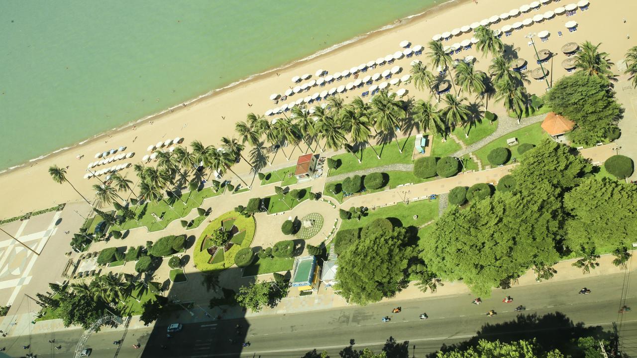 Gold Ocean Apartment Nha Trang Esterno foto
